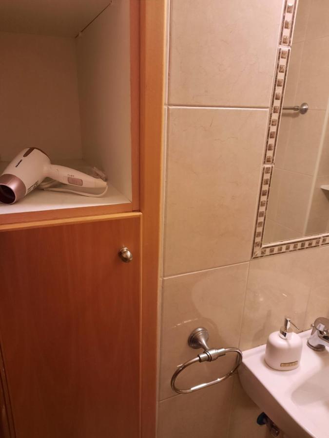 Large Apt 2 Bedrooms Sea View & 2 Balconies لارنكا المظهر الخارجي الصورة